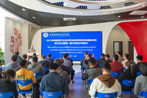 打造人才高地 服务产业发展